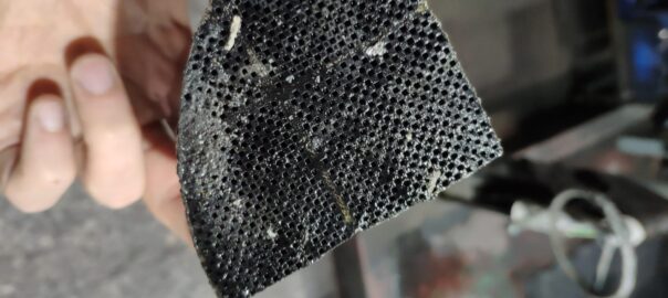 Objawy zapchania filtra DPF — jak rozpoznać problem i co robić?